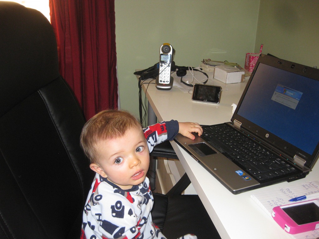 [2012.02.16%2520Working%2520%25284%2529%255B4%255D.jpg]
