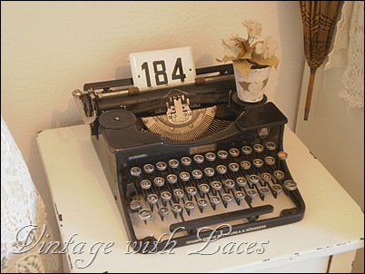 Vintage Typewriter - Studio Tour 2012 - Vintage with Laces