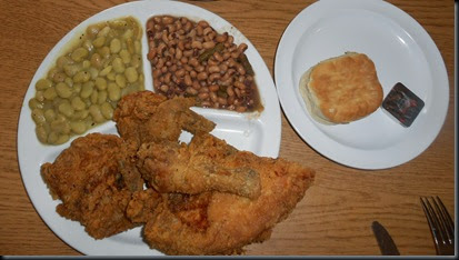 lunch at Dixie Fried Chicken; Clewiston, FL; 4 piece fried chicken, "green limas" and "field peas" . . . . . with a biscuit