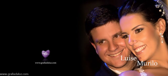 Album (digital) de fotos de Luise & Murilo. Fotografias digitais do Estudio Grafia da Luz, formado pela fotografa Glades Olivier, o fotografo Marcos Rosa e a designer Carolina Luscher. O Estudio Grafia da Luz faz fotografia e video (filmagem) de noivas, noivos, casamentos, moda, publicidade, album diagramado e eventos em geral em Belo Horizonte e em todo o estado de Minas Gerais. Religioso Casamento Recepção Festa Cerimônia Making fotos casamento belo horizonte filmagem de bh casamentos para bodas album boda retrato