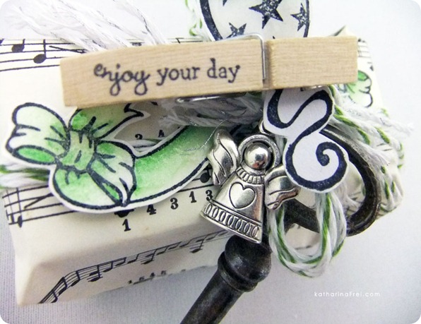 GiftWrapping6