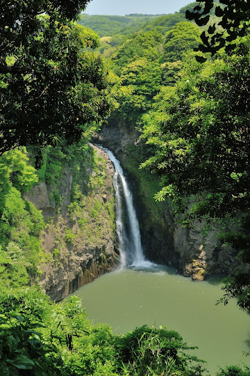 数鹿流ヶ滝