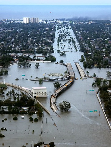 [456px-KatrinaNewOrleansFlooded_edit2%255B3%255D.jpg]