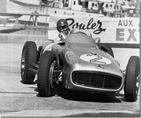 fangio-monaco-mercedes-1955 fangio-monaco-mercedes-1955