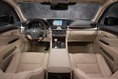 2013-Lexus-LS460-15