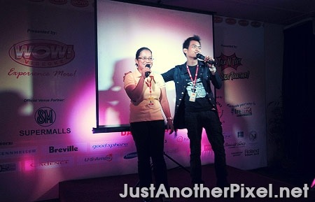 Ana and Jayson, the hosts of the KWC Bloggers Night - JustAnotherPixel.net