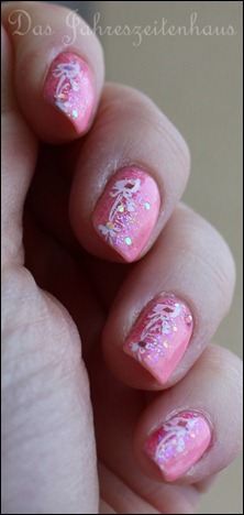 Valentinstags Nageldesign Herzschaukel 2