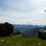 Le roc de Peyren�gre.<br>Au loin, vue imprenable sur le Mont Fourcat et Saint Barth�lemy