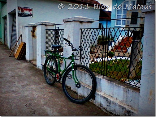 Estacionada nos anos 80 Bicicleta estacionada nos anos 80