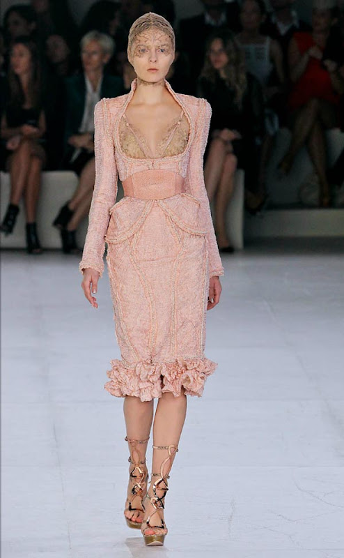 alexander-mcqueen-ss-2012-3.jpg