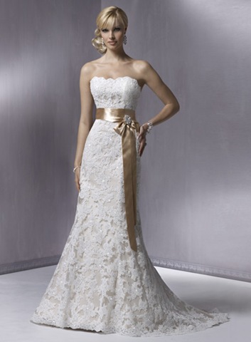 [lace-wedding-dresses%255B3%255D.jpg]