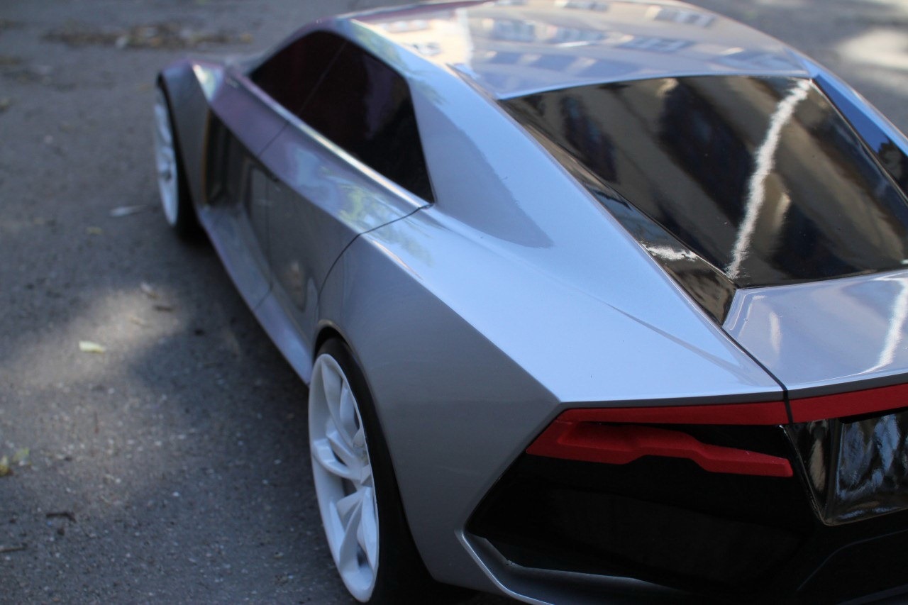 [Audi-R9-Concept-CS522.jpg]