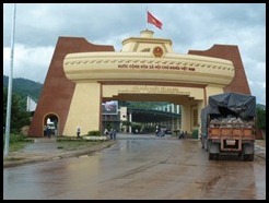 Savannakhet-Laos-to-Hue-Vietnam-Viet[1]