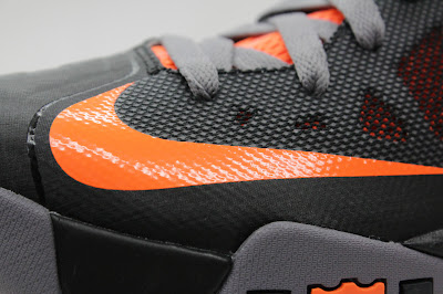 nike zoom soldier 6 gr black grey orange 1 05 New Nike Zoom LeBron Soldier VI   Black/Orange   Available