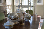 And see how the table is all decked out.