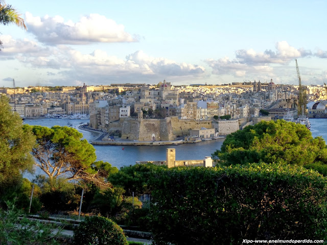 senglea-desde-la-valleta.JPG