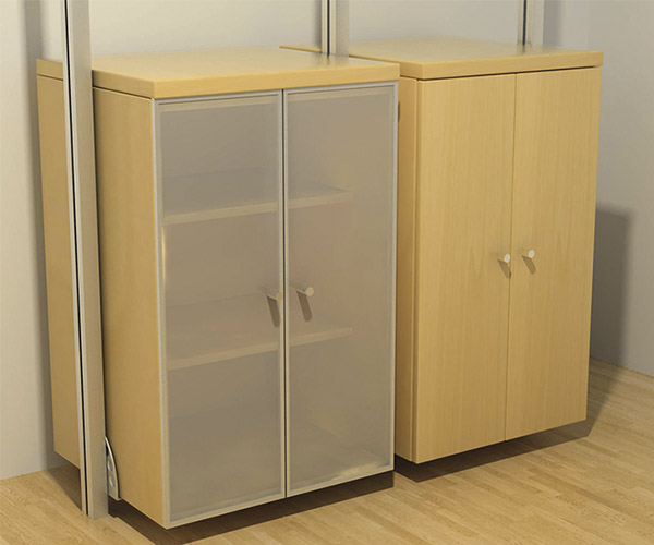 Armario con puertas de marco de aluminio con cristal, Armario con puertas de madera de maple o melamina.