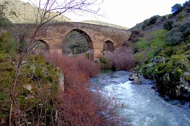 [Ponte%2520romana%255B8%255D.jpg]
