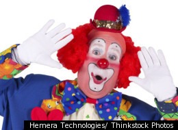 [s-CLOWNS-FIGHT-CREEPY-TAG-large%255B2%255D.jpg]