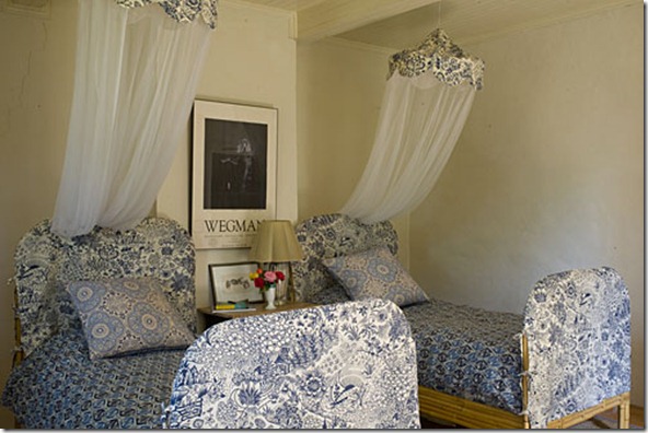 Kathryn Ireland wegman bedroom