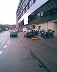 Parking du seujet : "pourquoi ont-ils décidé de peindre un bonhomme jaune sur ma place de parking ?"