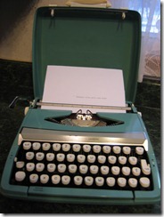 radio typewriter 007