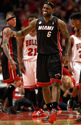 James Debuts new LeBron X PS Elite Away PE as Heat Grab 3 1 Lead lebron james nba 130513 mia at chi 13 game 4 James Debuts new LeBron X PS Elite Away PE as Heat Grab 3 1 Lead