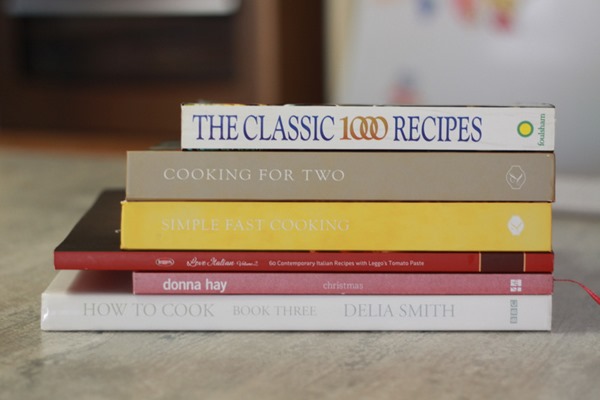 Declutter your cookbooks (4)