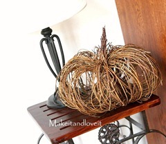 Grapevine Pumpkin Tutorial[4]