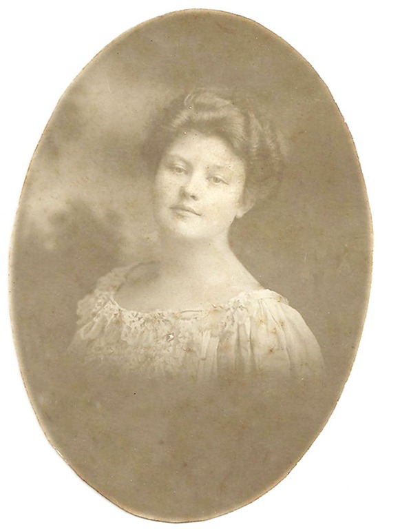 [lady%255B5%255D.jpg]