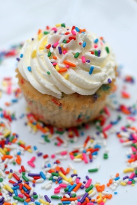 funfetti cupcake 3