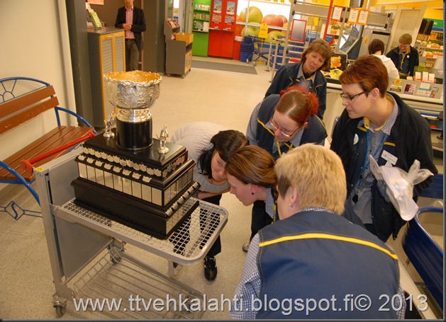 Kanada-malja on j&auml;&auml;kiekon SM-liigan kiertopalkinto, 028