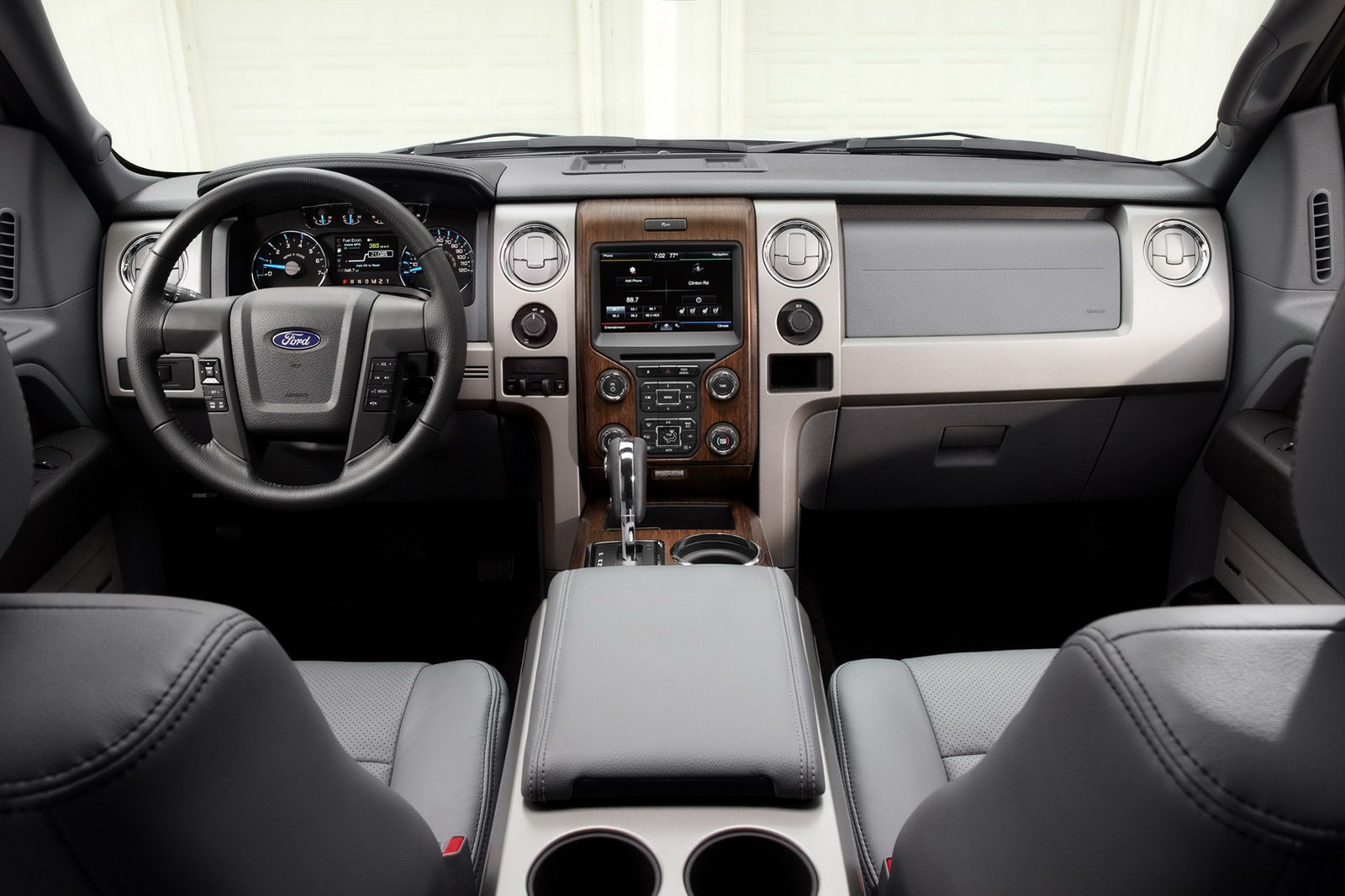 2013-Ford-F-150-1[2].jpg