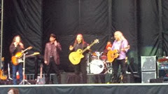 Eagles tribute to Hotel Calif at the fair 3