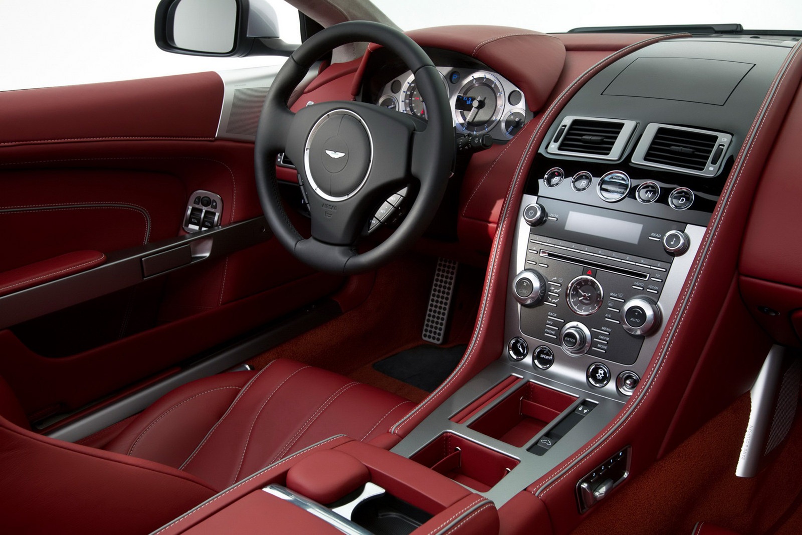 2013-Aston-Martin-DB9-15[2].jpg