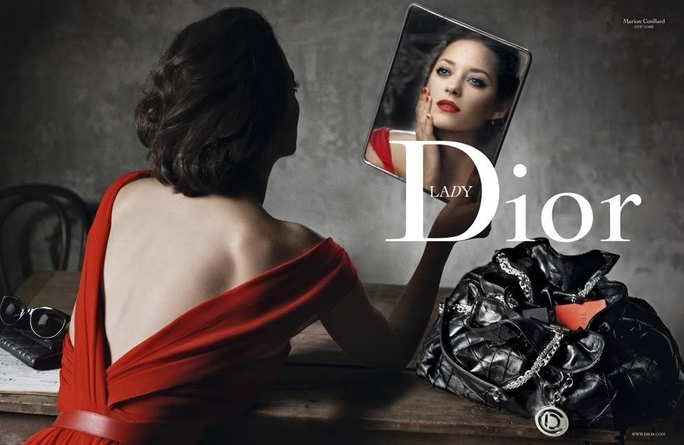 [lady-rouge%255B3%255D.jpg]