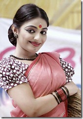 actress_mythili_latest_cute_photo