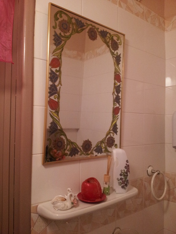 [Mirror%255B5%255D.jpg]