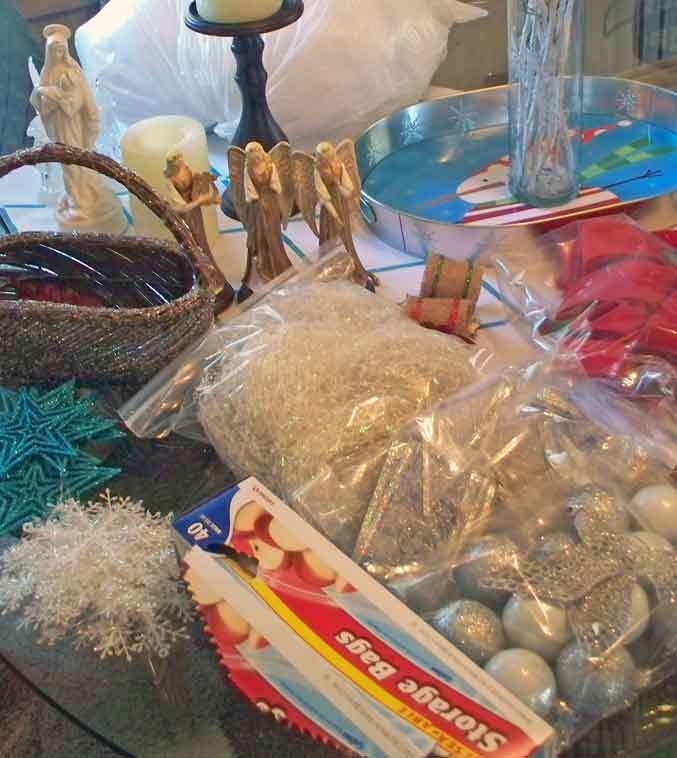 [Christmas-Storage-7%255B4%255D.jpg]