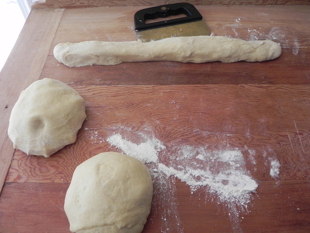 [DSCN1014%255B4%255D.jpg&description=Italian Easter Bread-Guti di Pasqua')]
