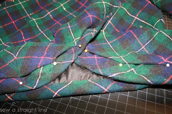 wool plaid skirt refashion sew a straight line-7-2 wool plaid skirt refashion sew a straight line-7-2