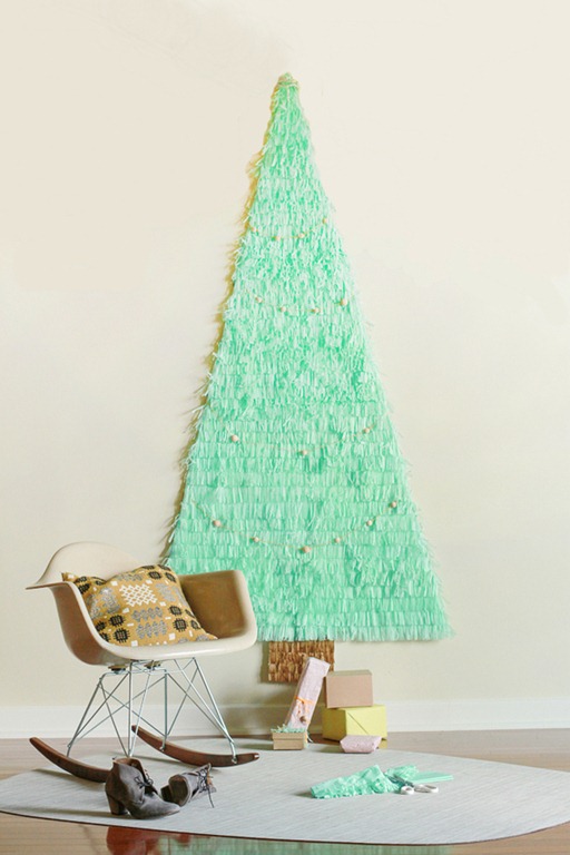 [Giant%2520DIY%2520Wall%2520Christmas%2520Tree%255B5%255D.jpg]