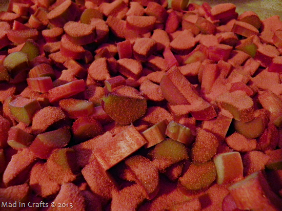 sprinkle jello on rhubarb