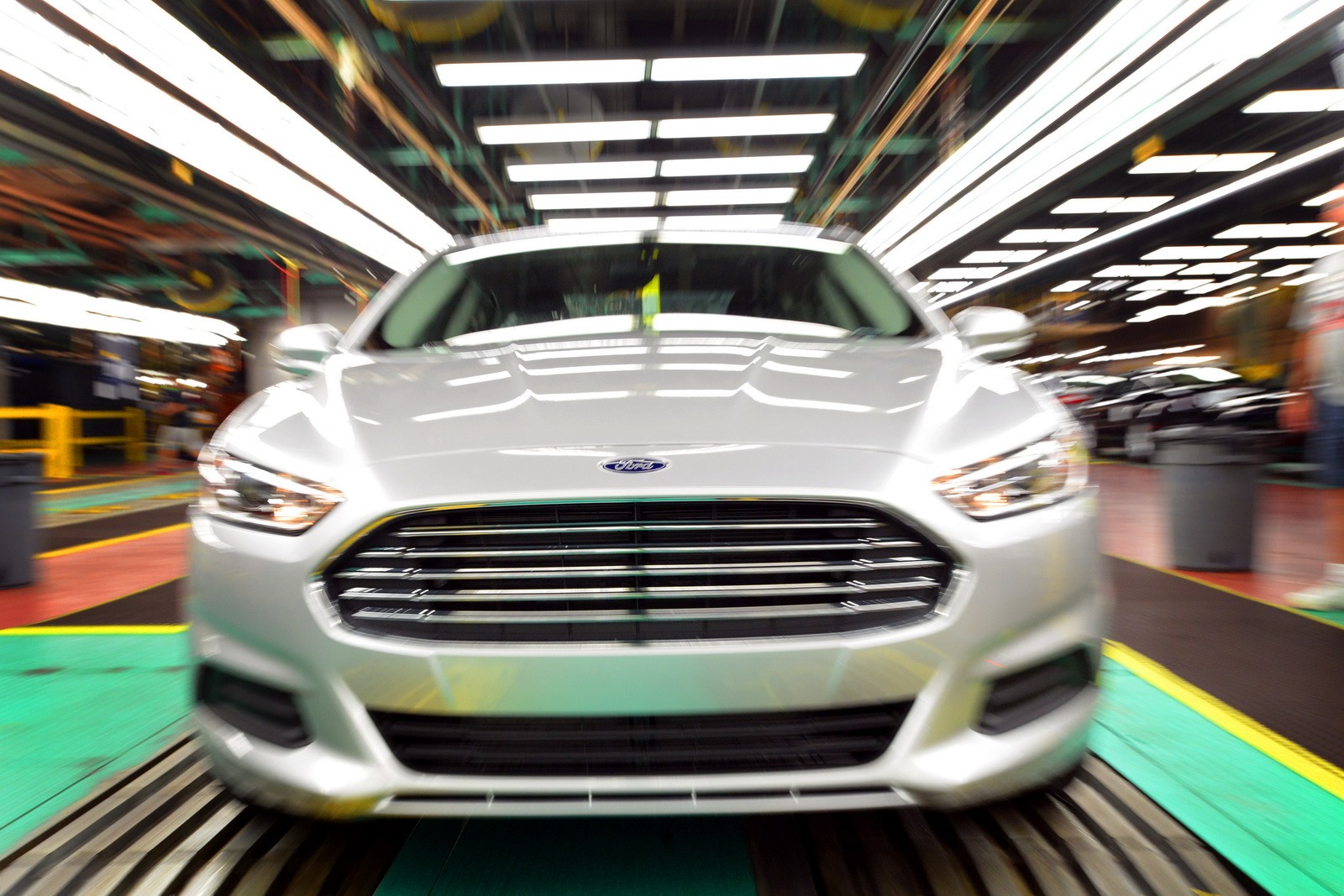 [Ford-Fusion-Flat-Rock-2%255B3%255D.jpg]