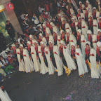 AÑO 2001 DIA 8 DE SEPTIEMBRE LA PROCESION: BLOQUE DE MORAS, CON SU CABO AL FRENTE PASANDO POR LA C!. JOAQUIN MARIA LOPEZ. 50-18.jpg