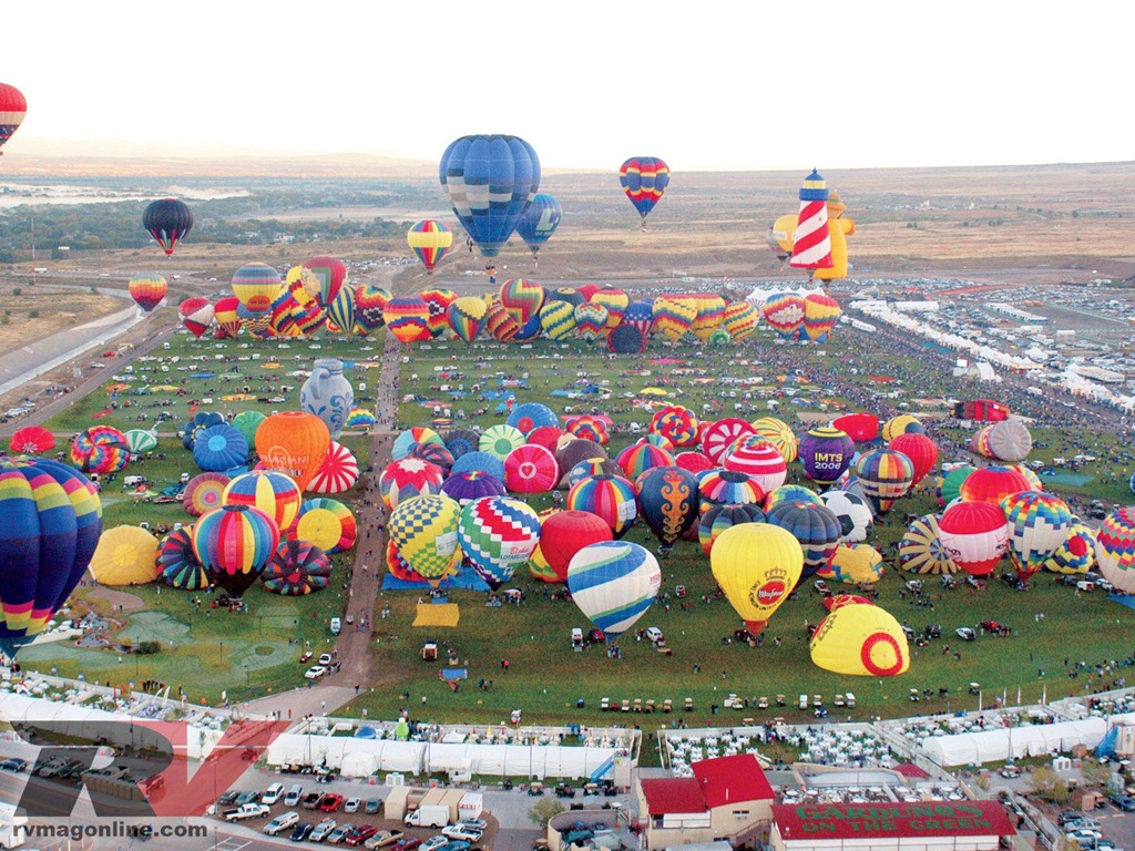 [1104rv-01_%252Balbuquerque-balloon-fiesta-new-mexico%252Bhot_air_balloons%255B3%255D.jpg]