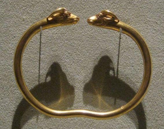 [goat%2520bangle%255B2%255D.jpg]