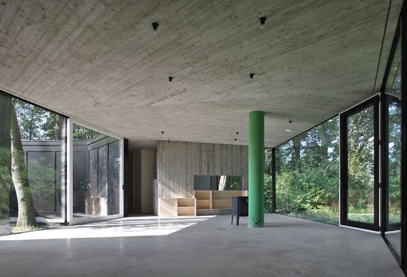 ha_a_haz_veszi_korbe_a_fakat_house_bm_de_vylder_vinck_taillieu_epitesz_studio_09.jpg