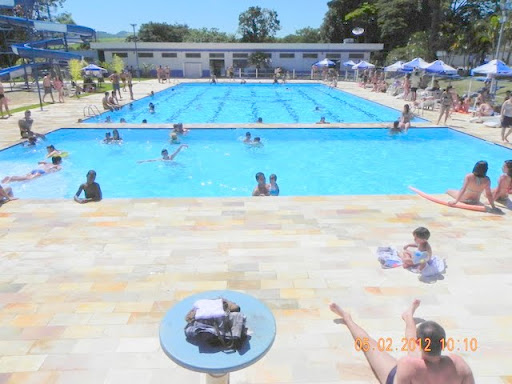 Mais um domingo ensolarado no Country Club. Veja as fotos
