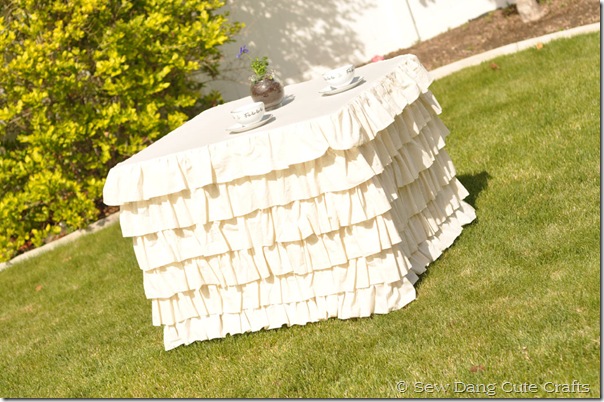 Ruffled-Tablecloth-2
